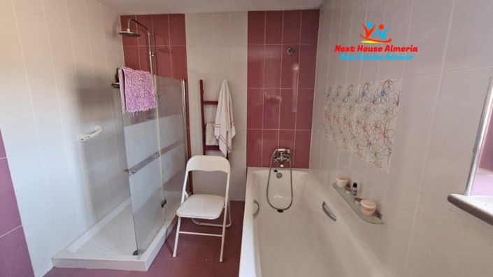 Image No.49-3 Bed Country House for sale