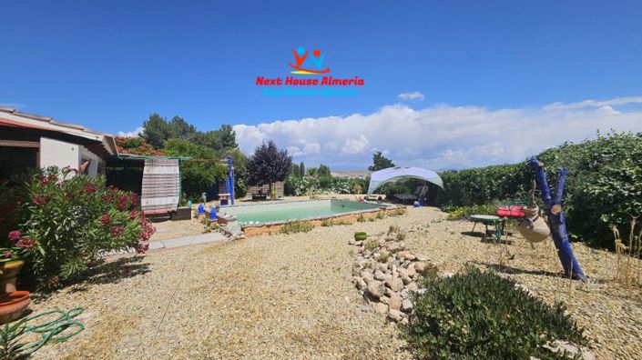 Image No.12-3 Bed Country House for sale