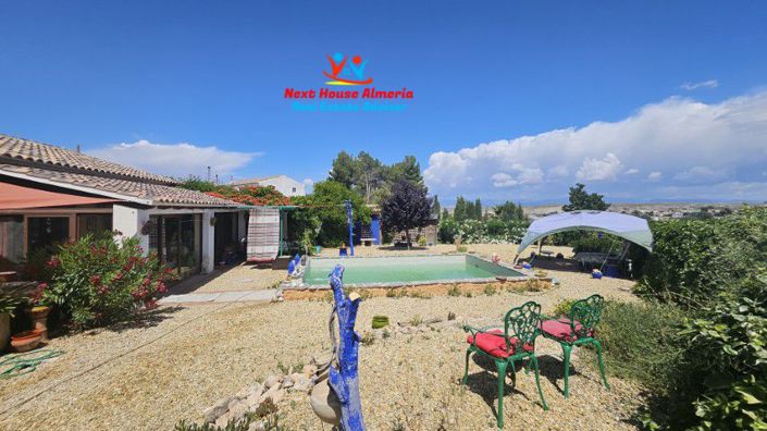 Image No.9-3 Bed Country House for sale