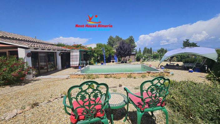 Image No.10-3 Bed Country House for sale