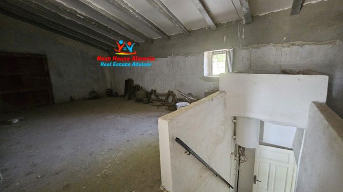 Image No.26-5 Bed Country House for sale