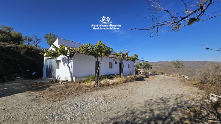 Image No.2-3 Bed Country House for sale