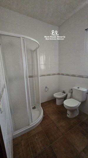 Image No.25-3 Bed Country House for sale