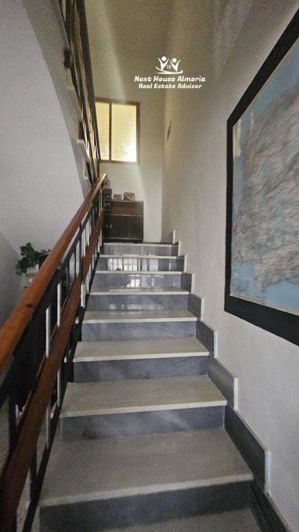 Image No.23-7 Bed Townhouse for sale