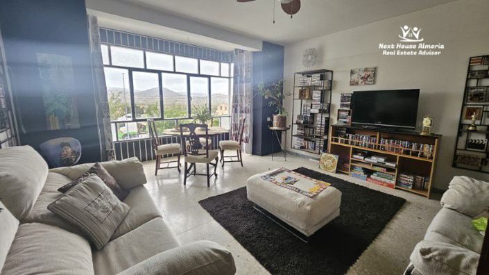 Image No.32-7 Bed Townhouse for sale