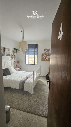 Image No.50-7 Bed Townhouse for sale