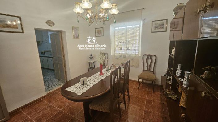 Image No.29-5 Bed Townhouse for sale