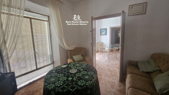 Image No.10-5 Bed Townhouse for sale