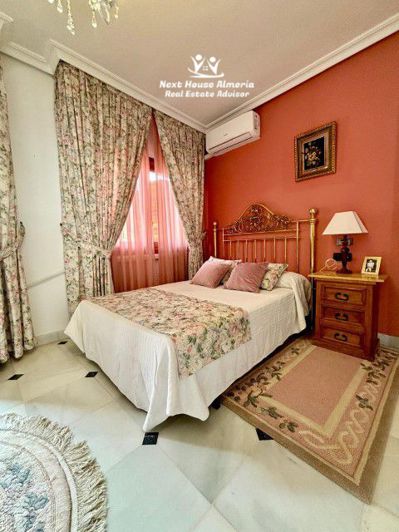 Image No.40-4 Bed Villa for sale