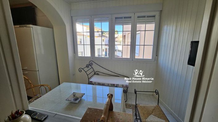 Image No.13-3 Bed Townhouse for sale