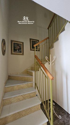 Image No.29-3 Bed Townhouse for sale