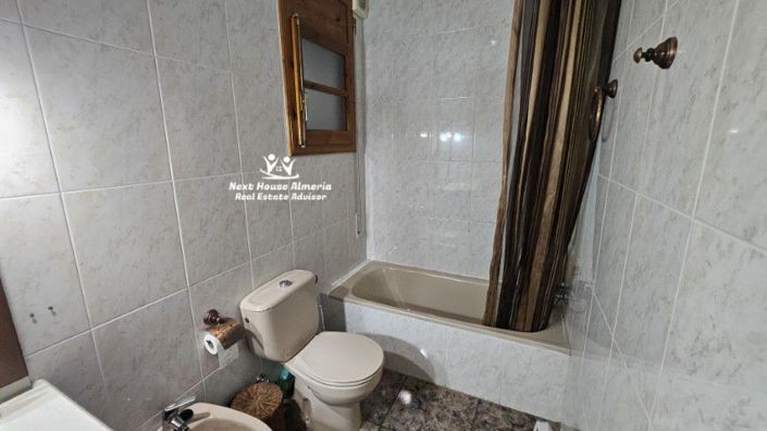 Image No.39-3 Bed Townhouse for sale