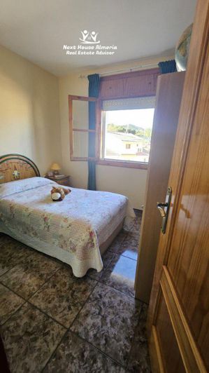 Image No.42-3 Bed Townhouse for sale