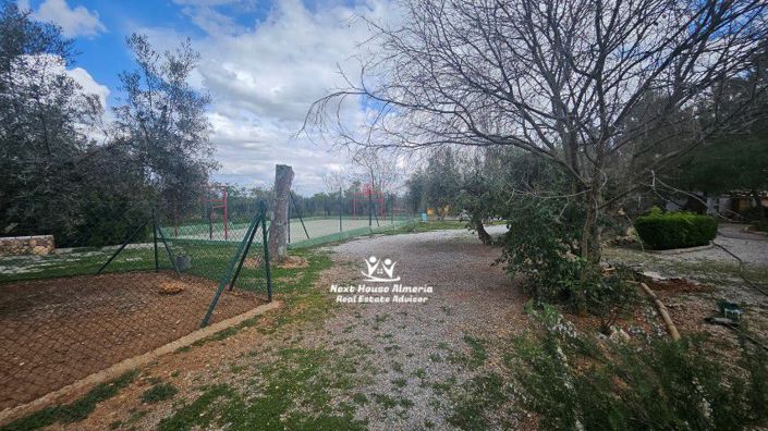 Image No.24-18 Bed Country House for sale