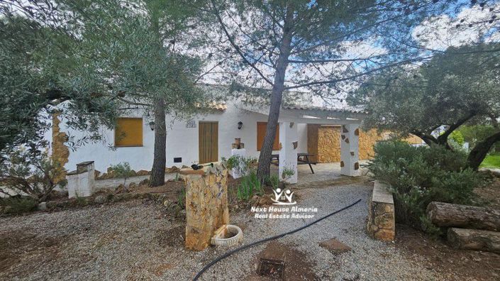 Image No.32-18 Bed Country House for sale