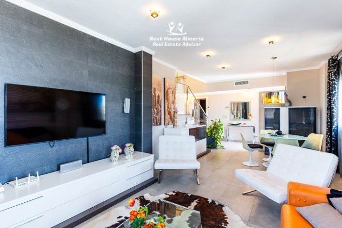 Image No.12-4 Bed Villa for sale