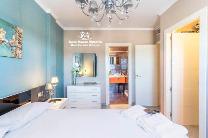 Image No.24-4 Bed Villa for sale