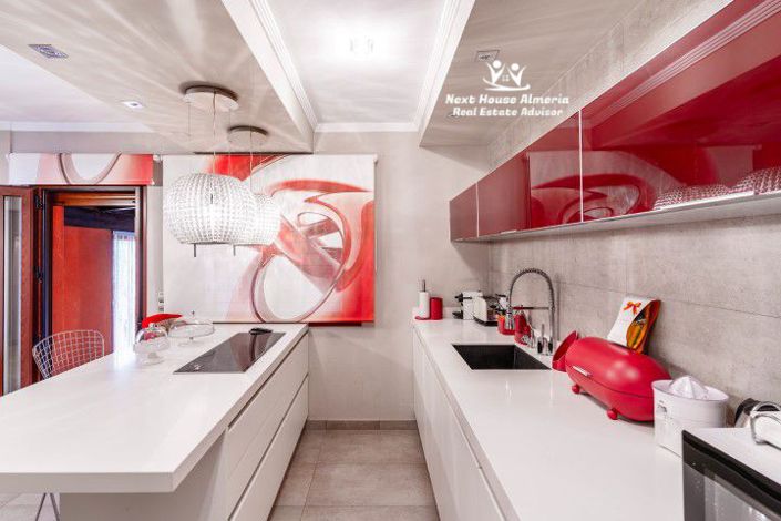 Image No.32-4 Bed Villa for sale