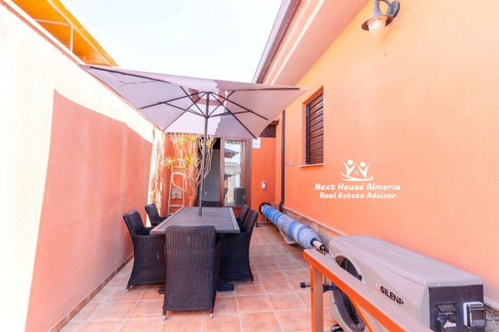 Image No.37-4 Bed Villa for sale