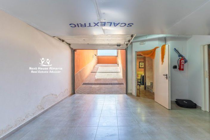 Image No.46-4 Bed Villa for sale