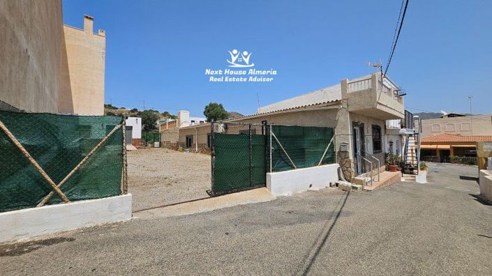 Image No.6-3 Bed Townhouse for sale