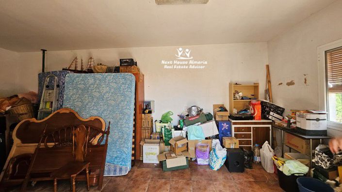 Image No.12-3 Bed Townhouse for sale