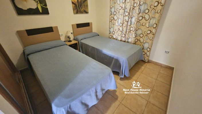 Image No.25-2 Bed Apartment for sale