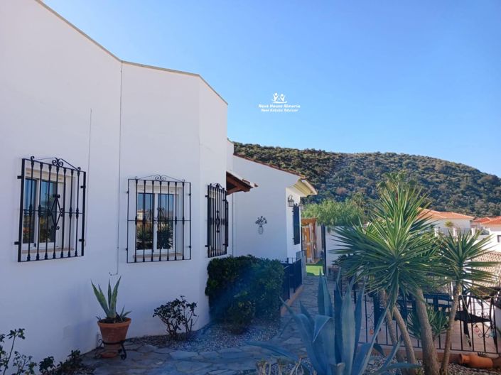 Image No.30-4 Bed Villa for sale