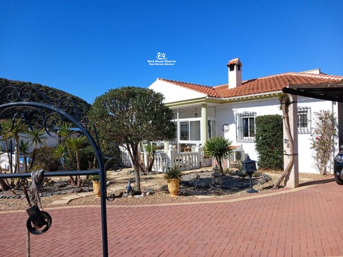 Image No.37-4 Bed Villa for sale