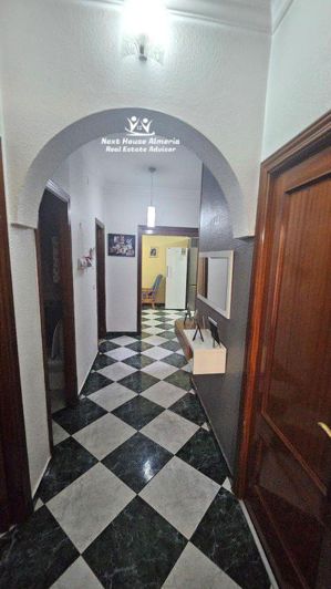 Image No.3-3 Bed Townhouse for sale