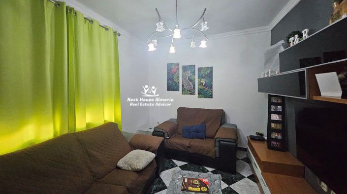 Image No.5-3 Bed Townhouse for sale