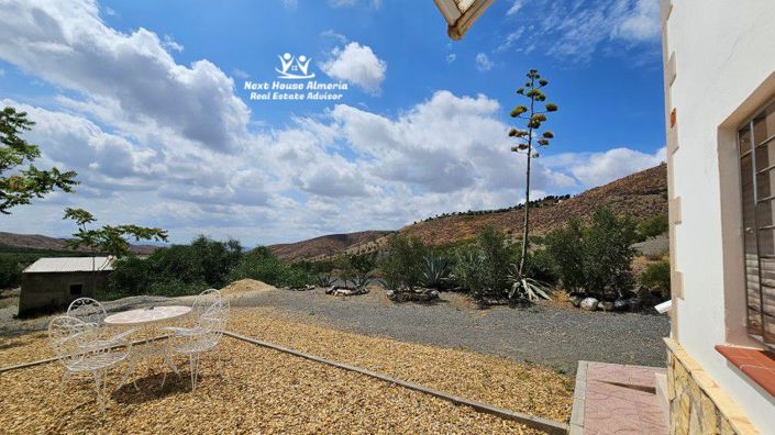 Image No.24-4 Bed Country House for sale