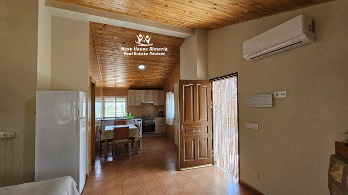 Image No.30-4 Bed Country House for sale