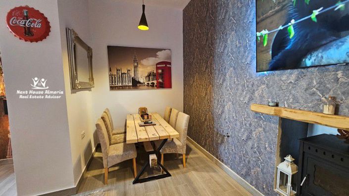 Image No.15-4 Bed Townhouse for sale