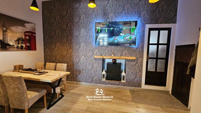 Image No.16-4 Bed Townhouse for sale