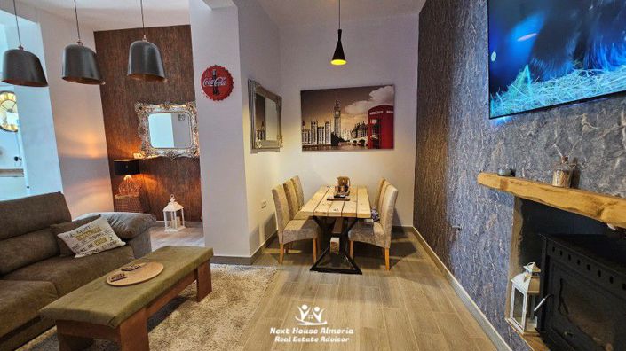 Image No.23-4 Bed Townhouse for sale