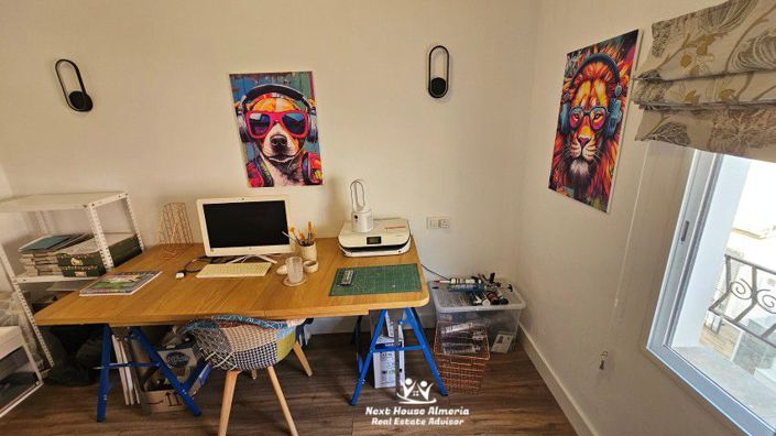 Image No.36-4 Bed Townhouse for sale