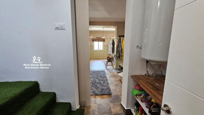 Image No.41-4 Bed Townhouse for sale