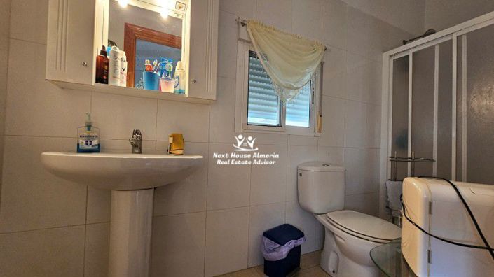 Image No.17-3 Bed Villa for sale