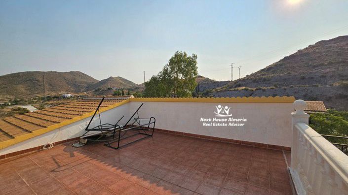 Image No.29-3 Bed Villa for sale