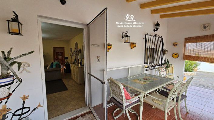 Image No.37-3 Bed Villa for sale