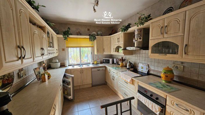 Image No.43-3 Bed Villa for sale