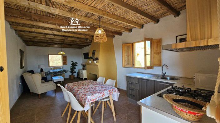 Image No.12-3 Bed Country House for sale