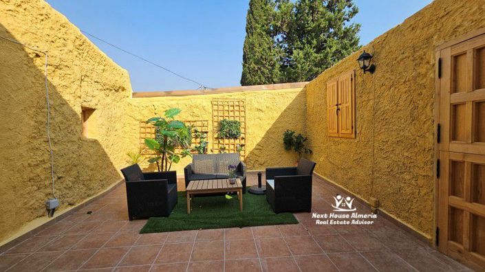 Image No.15-3 Bed Country House for sale