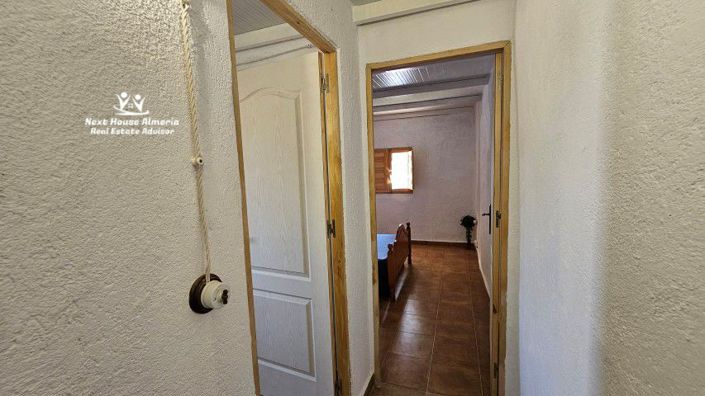 Image No.27-3 Bed Country House for sale