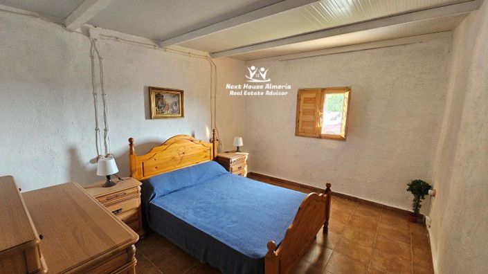 Image No.29-3 Bed Country House for sale