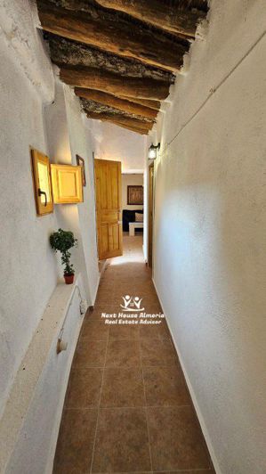 Image No.36-3 Bed Country House for sale