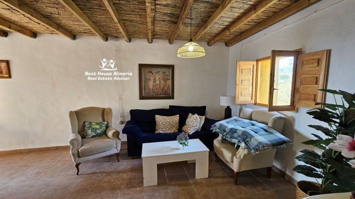 Image No.37-3 Bed Country House for sale