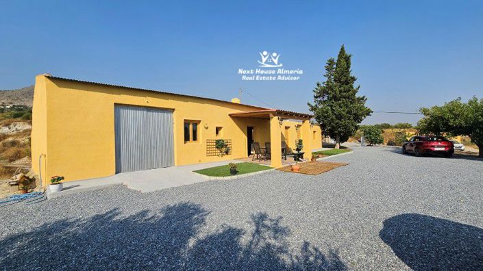 Image No.5-3 Bed Country House for sale