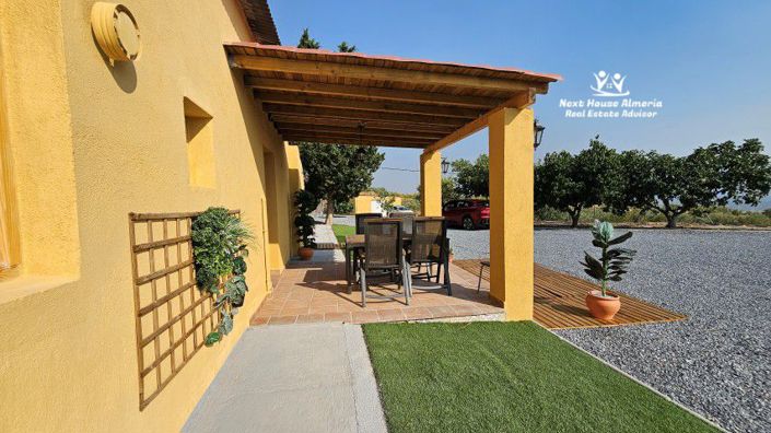 Image No.7-3 Bed Country House for sale